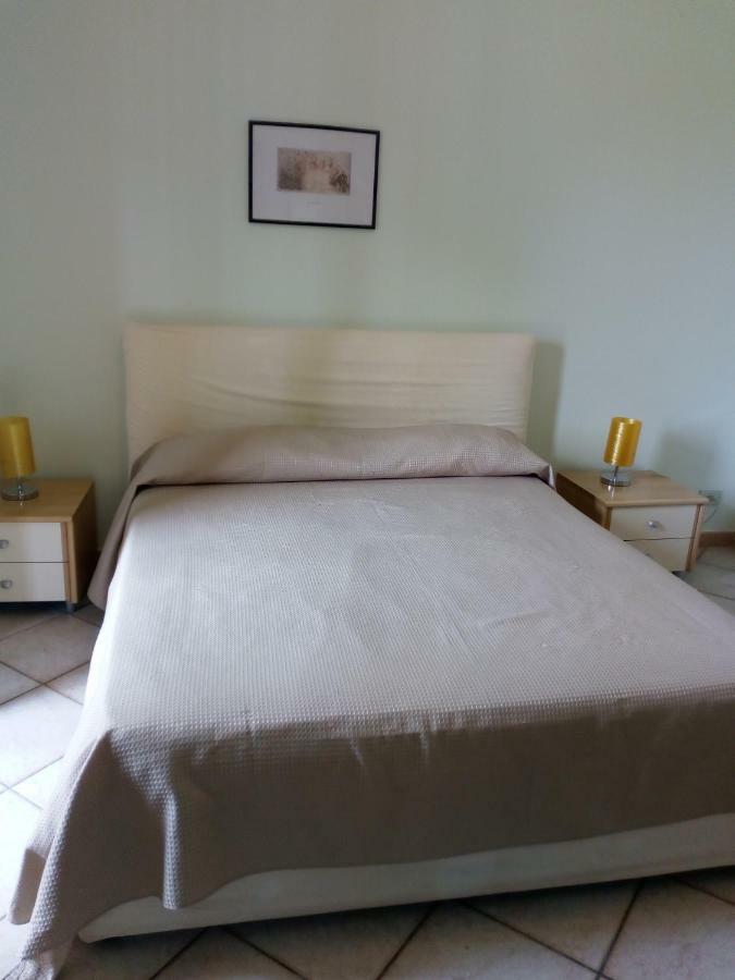 B&B Delia Трекастаньи Экстерьер фото